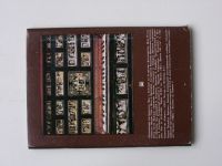 Historické hudební nástroje z fondů muzea M. I. Glinky v Moskvě (1986) soubor 18 pohlednic - rusky