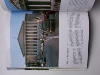 Magi - Celá Paříž (1995) významné lokality města - fotografická publikace