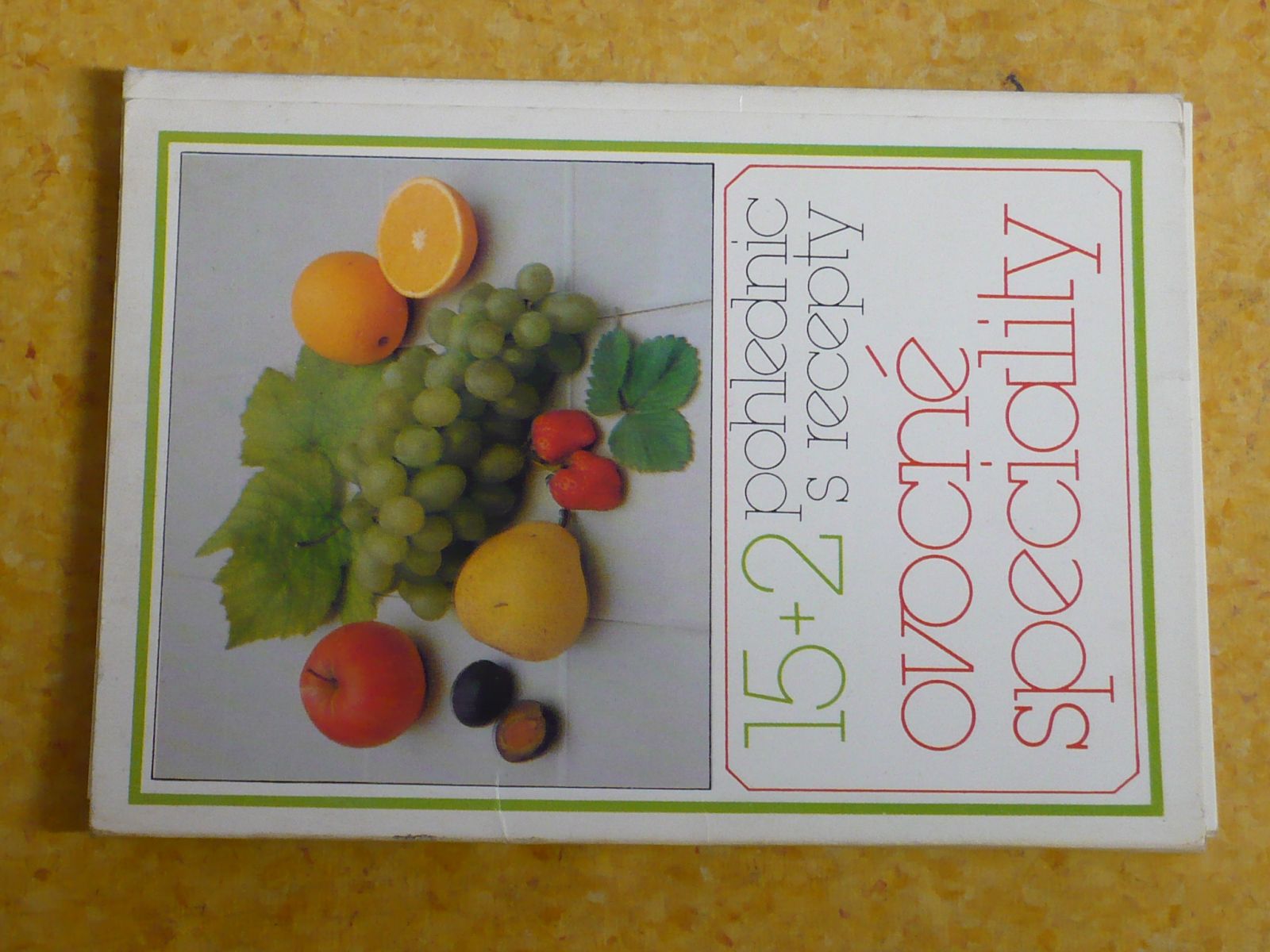 15 + 2 Pohlednice s recepty ovocné speciality