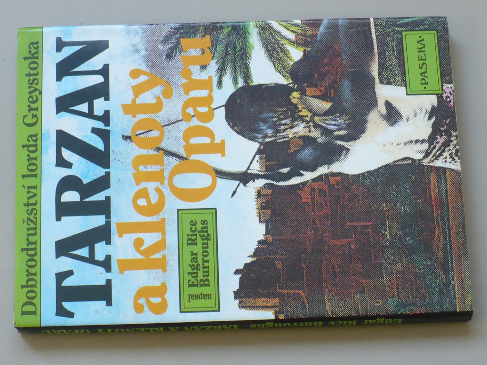 Edgar Rice Burroughs - Tarzan a klenoty Oparu (1992)