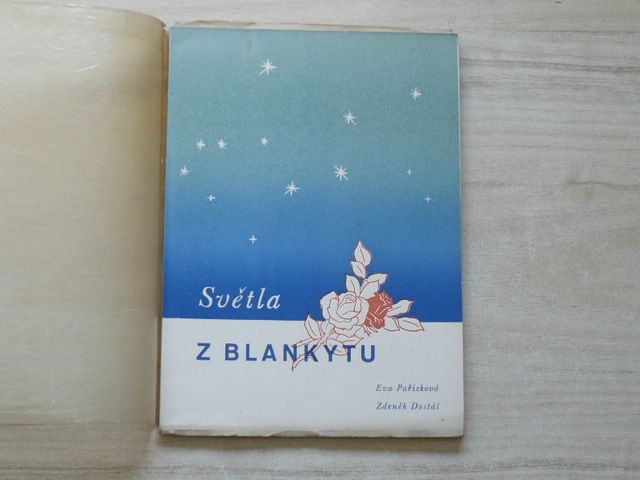 Eva Pařízková, Zdeněk Dostál - Světla z blankytu (1941)