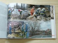 Nadace policistů a hasičů - Vzájemná pomoc v tísni 2002-2012