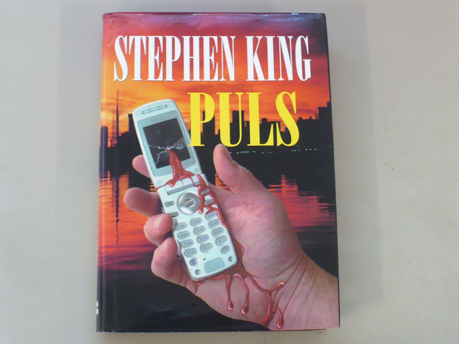 Stephen King - Puls (2006)