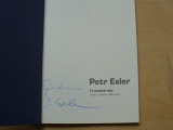 Petr Exler - Ve znamení Raka - Výběr z tvorby 1980-2011, podpis autora