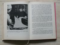 Král, Havrda - Psychologie a technika prodeje textilního a oděvního zboží (1972)