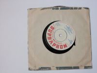 Naďa Urbánková / Jiří Grossmann – Já záhadou se trápím / Své banjo odhazuji v dál (1967)