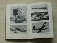 Atomové zbraně - sborník článků (Naše vojsko 1956)