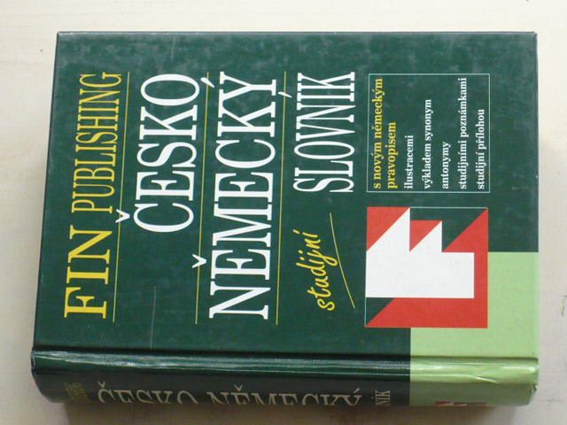 Česko-německý studijní slovník (1997)
