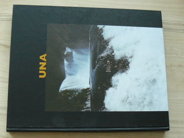 Arnautović - Una - Fotomonografija (2002) cizojazyčná