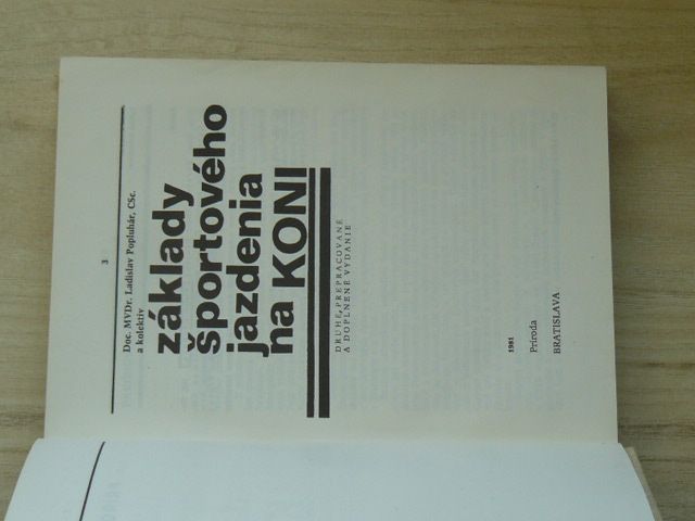 Popluhár - Základy športového jazdenia na koni (1981) slovensky