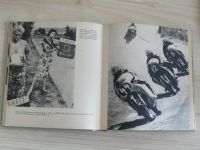 Novotný, Šťastný - Na plný plyn (1967) Kapitoly ze života motocyklového závodníka