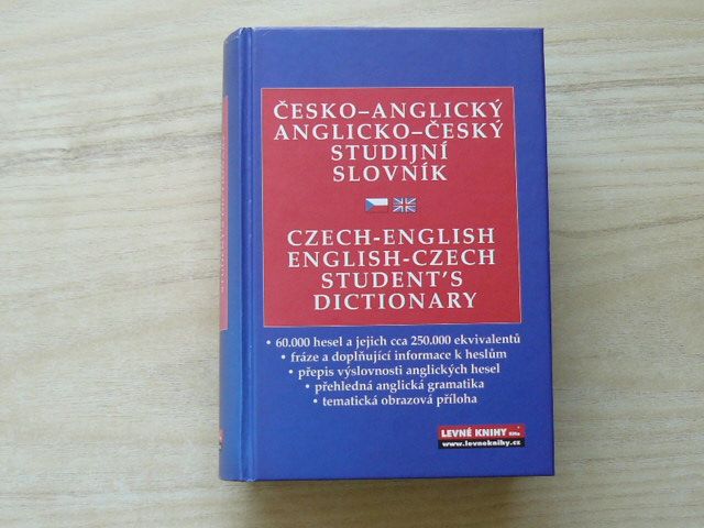 Česko-anglický studijní slovník - English-Czech, Czech-English student's dictionary (2005)